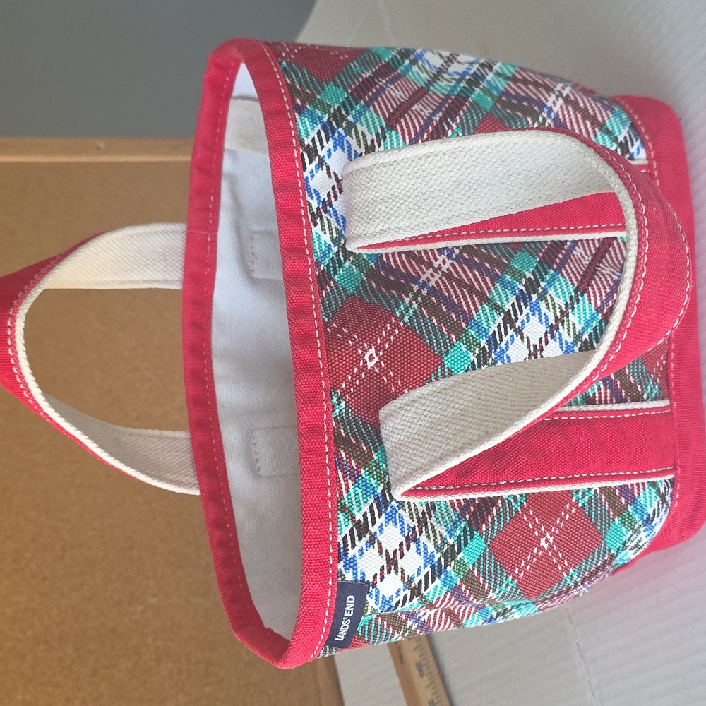 Lands’ End Plaid Tote – Red Handles, Canvas Carryall Boat Tote - Picture 14 of 14